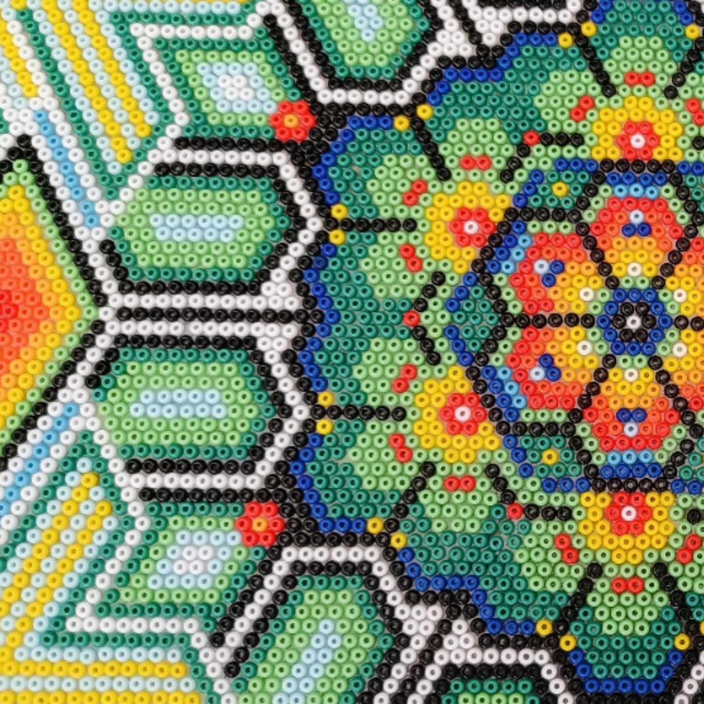 Nierika Águila Bicéfala, 39 cm Diámetro.